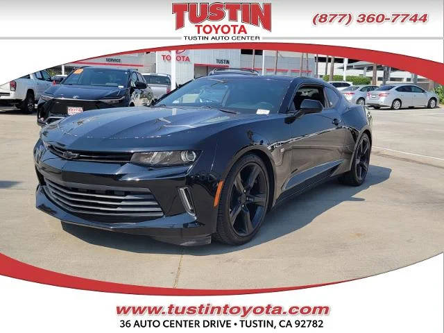 2018 Chevrolet Camaro 1LT RWD photo
