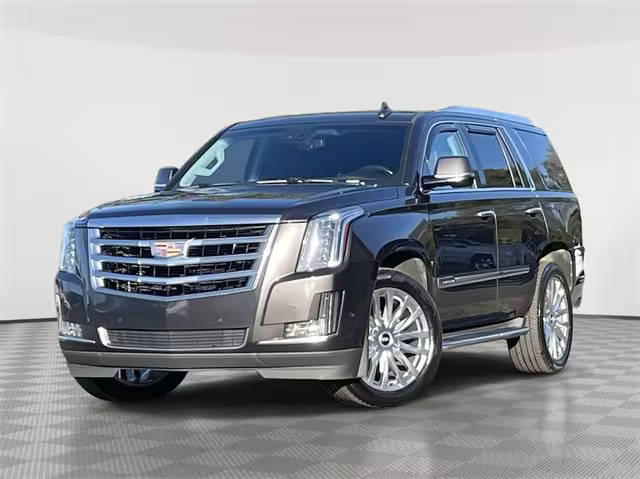 2018 Cadillac Escalade Luxury 4WD photo