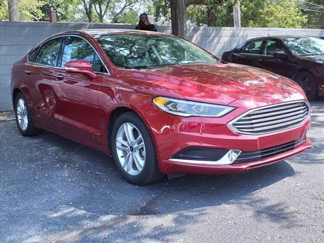 2018 Ford Fusion SE FWD photo