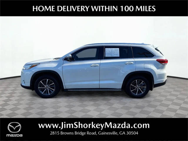 2018 Toyota Highlander XLE AWD photo