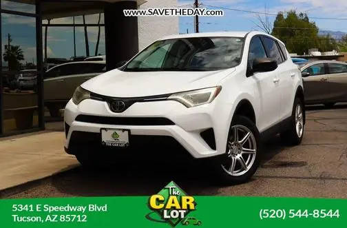2018 Toyota RAV4 LE FWD photo