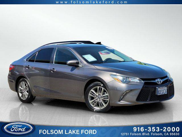 2015 Toyota Camry SE FWD photo