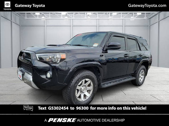 2016 Toyota 4Runner Trail 4WD photo