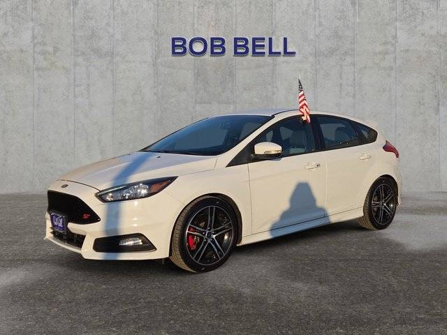 2018 Ford Focus ST FWD photo