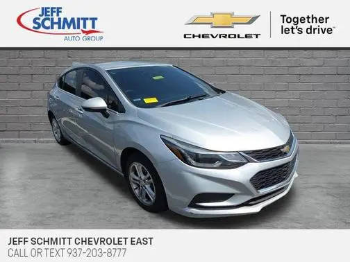 2017 Chevrolet Cruze LT FWD photo