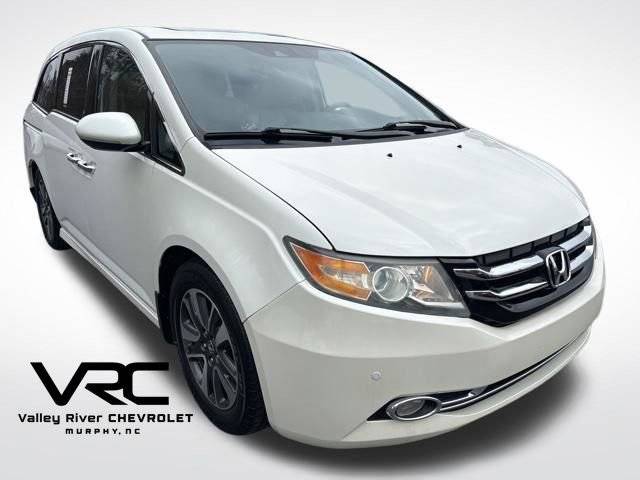 2015 Honda Odyssey Touring Elite FWD photo