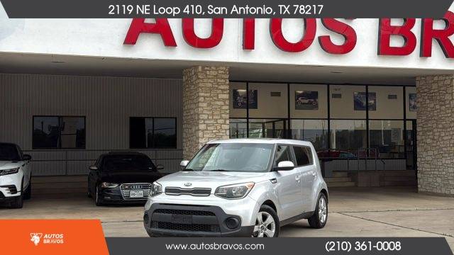 2018 Kia Soul Base FWD photo