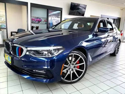 2018 BMW 5 Series 530i xDrive AWD photo