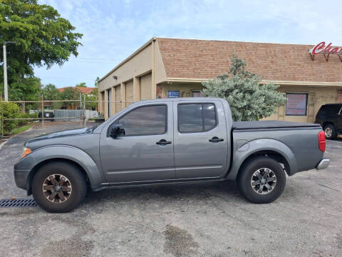 2018 Nissan Frontier Desert Runner RWD photo