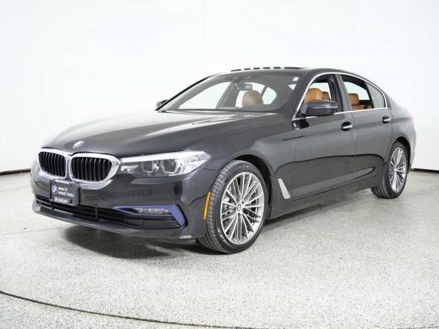 2018 BMW 5 Series 530i xDrive AWD photo