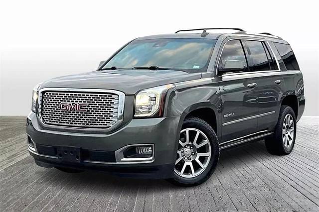 2017 GMC Yukon Denali 4WD photo