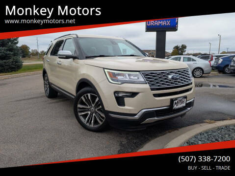 2018 Ford Explorer Platinum 4WD photo