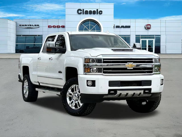 2018 Chevrolet Silverado 2500HD High Country 4WD photo