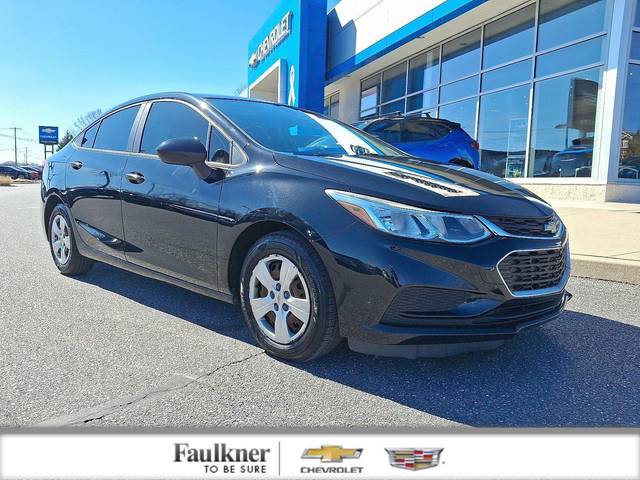 2018 Chevrolet Cruze LS FWD photo