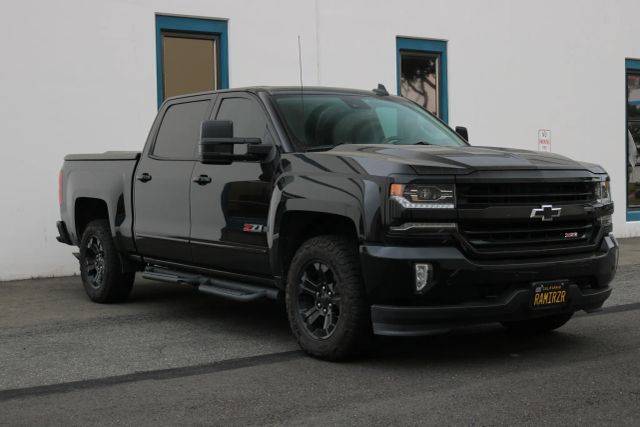 2018 Chevrolet Silverado 1500 LTZ 4WD photo