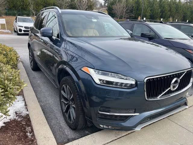 2018 Volvo XC90 Momentum AWD photo