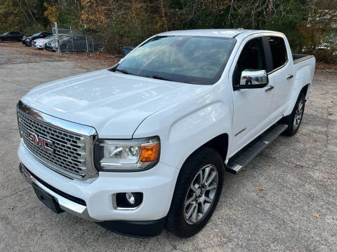 2018 GMC Canyon 4WD Denali 4WD photo