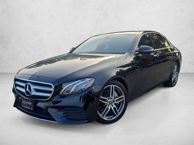 2018 Mercedes-Benz E-Class E 400 AWD photo