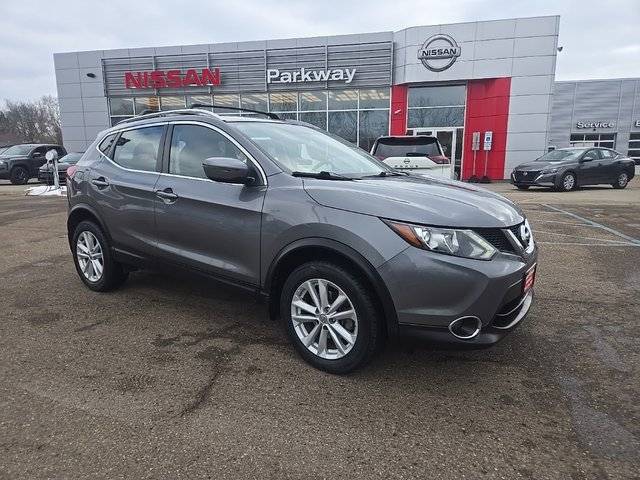 2018 Nissan Rogue Sport SV AWD photo