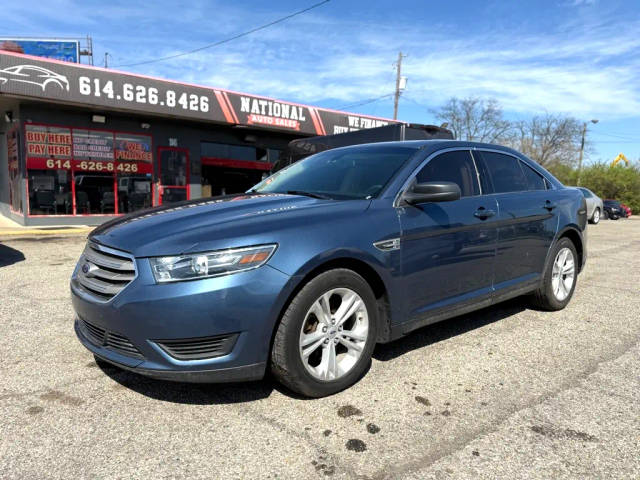 2018 Ford Taurus SE FWD photo