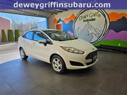 2016 Ford Fiesta SE FWD photo