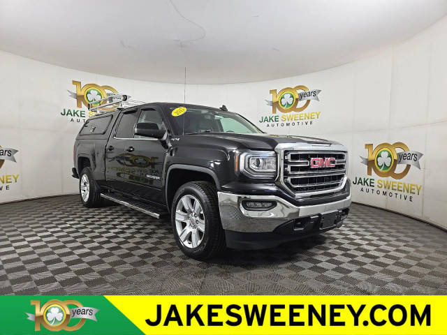 2017 GMC Sierra 1500 SLE 4WD photo