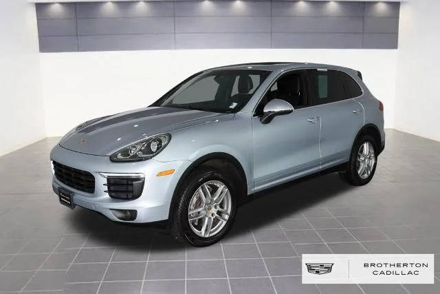 2016 Porsche Cayenne AWD photo