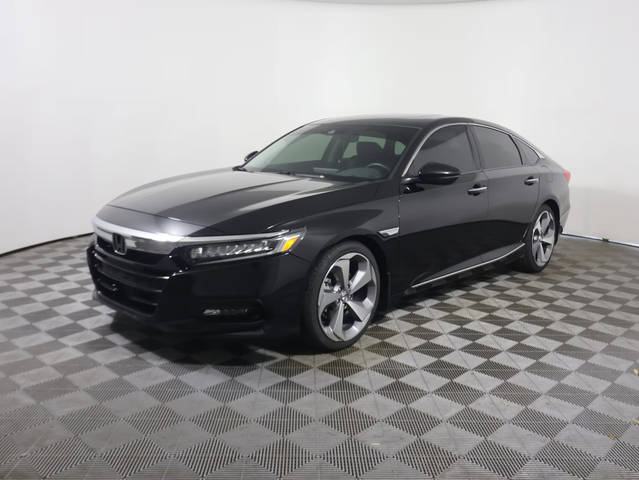 2018 Honda Accord Touring 1.5T FWD photo