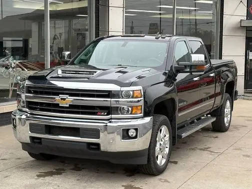2018 Chevrolet Silverado 2500HD LTZ 4WD photo