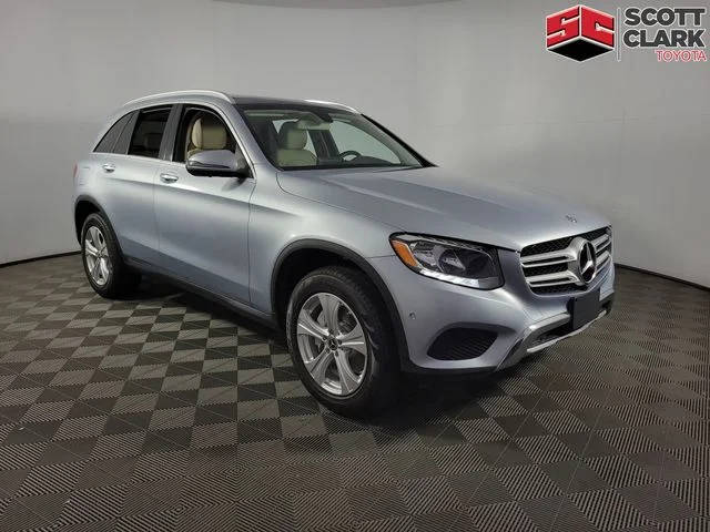 2018 Mercedes-Benz GLC-Class GLC 300 AWD photo