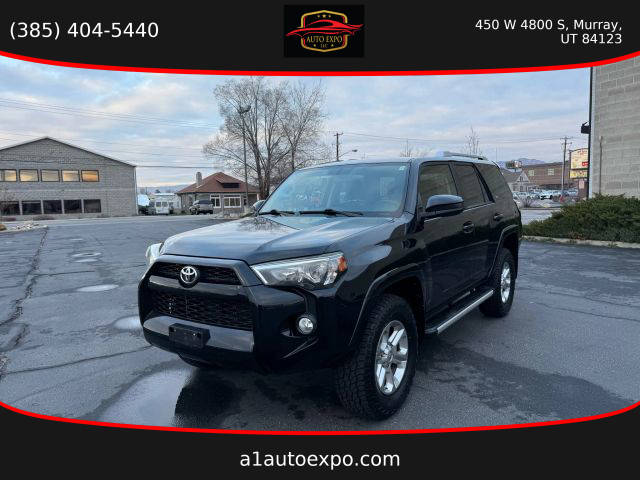 2018 Toyota 4Runner SR5 4WD photo