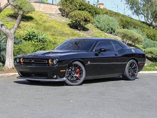 2018 Dodge Challenger R/T Scat Pack RWD photo