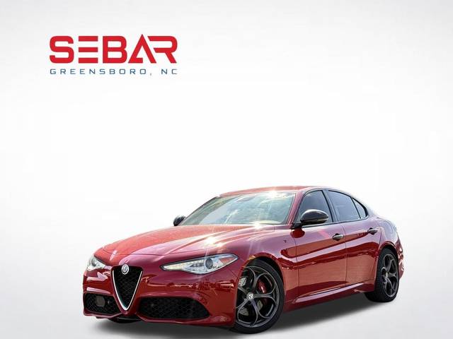 2018 Alfa Romeo Giulia Ti Sport RWD photo