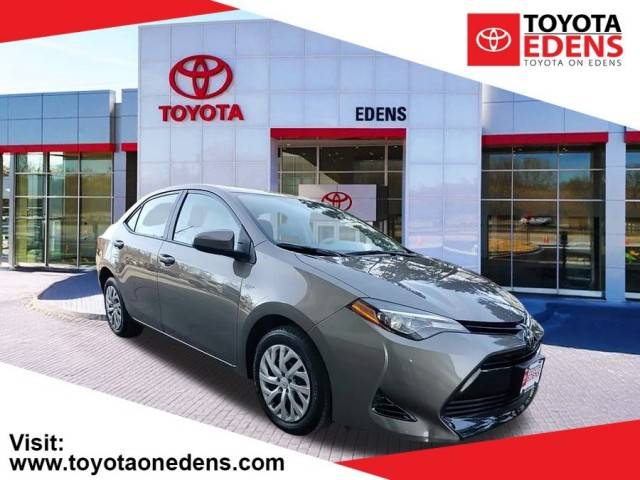 2018 Toyota Corolla LE FWD photo