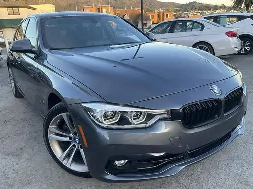 2018 BMW 3 Series 330e iPerformance RWD photo