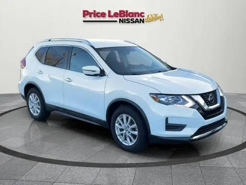 2018 Nissan Rogue SV FWD photo