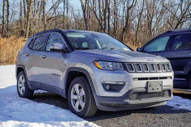 2018 Jeep Compass Latitude 4WD photo