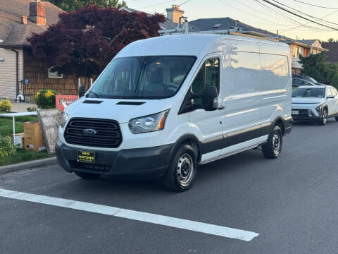 2018 Ford Transit Van RWD photo