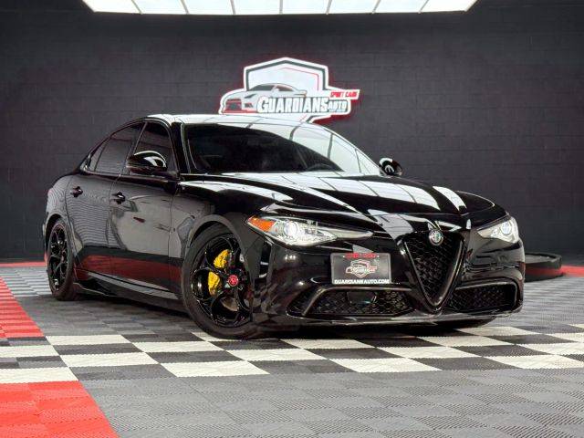 2018 Alfa Romeo Giulia  RWD photo