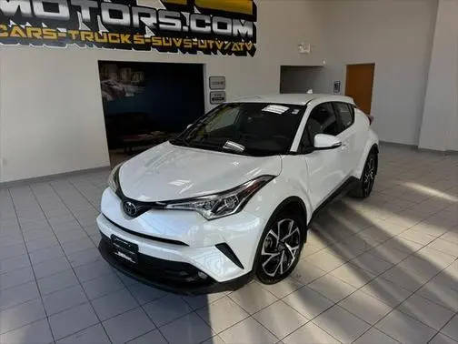 2018 Toyota C-HR XLE Premium FWD photo