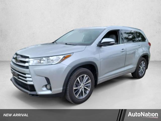 2018 Toyota Highlander XLE FWD photo