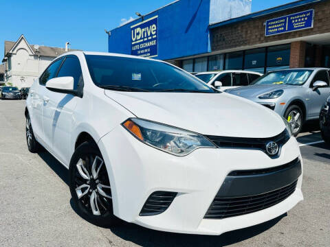 2015 Toyota Corolla LE FWD photo