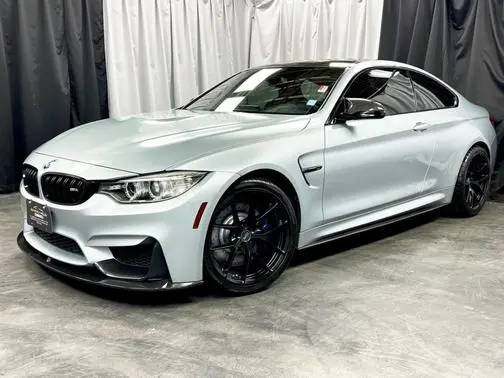 2017 BMW M4  RWD photo