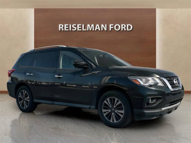2017 Nissan Pathfinder SL 4WD photo