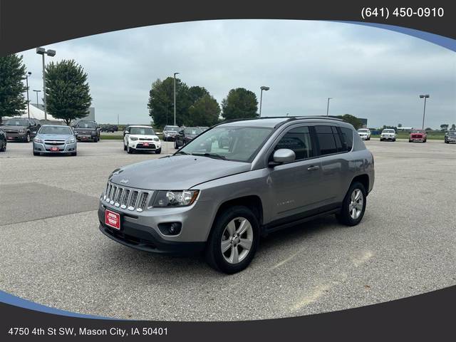 2016 Jeep Compass Latitude 4WD photo