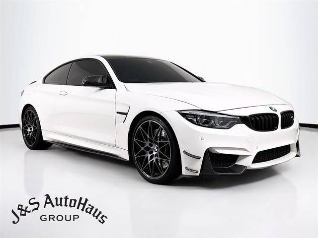 2018 BMW M4  RWD photo