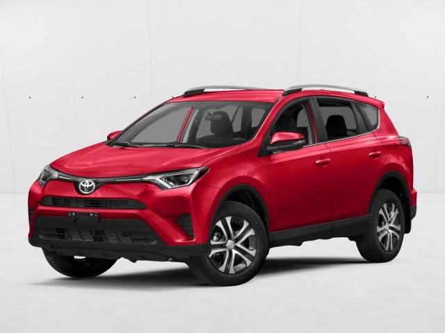 2018 Toyota RAV4 LE FWD photo