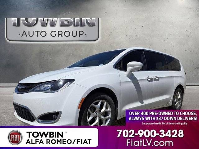 2018 Chrysler Pacifica Minivan Touring Plus FWD photo