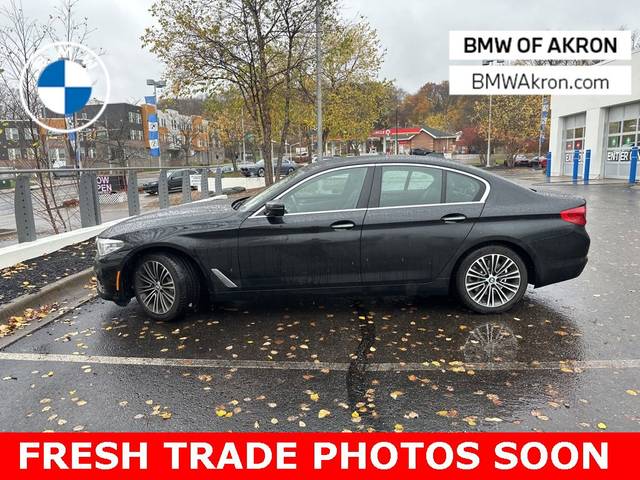 2018 BMW 5 Series 530i xDrive AWD photo