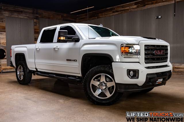 2018 GMC Sierra 2500HD SLT 4WD photo
